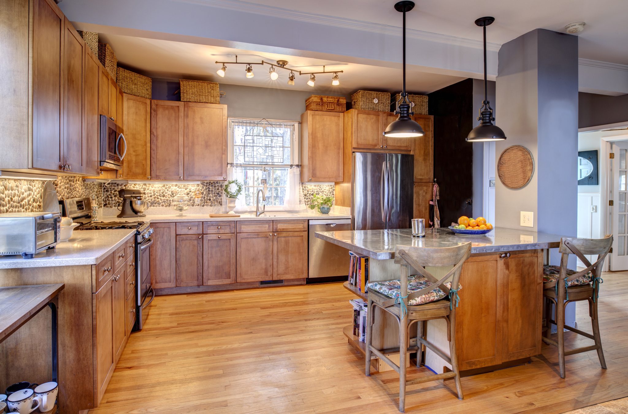 Kitchen by JMJ Construction